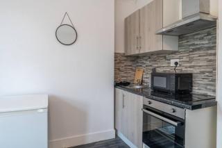 Parkview Studio: Studio Suite 9 - 1
