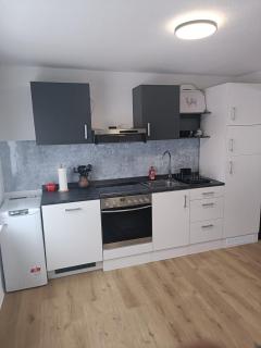 Haus Langert - Einfamilienhaus mit Terrasse und Garten zur alleinigen Nutzung - Baesweiler - 3