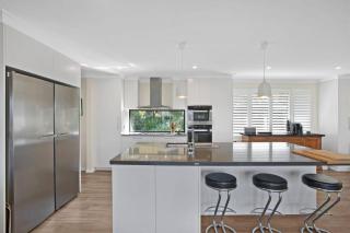 Copa Beach Vista (Stunning Beach & Ocean Views, Walk to Beach) - Copacabana - 2