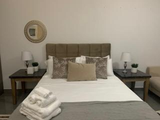 Relaxing Studio in Masdar City - Al Qurayyah - 3