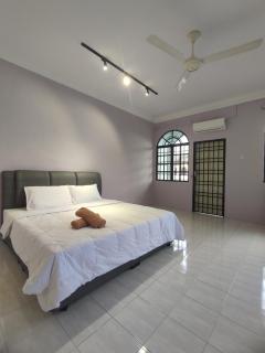 Ipoh Tambun Sunway 5 Rooms Spacious Homestay - Tambun - 9