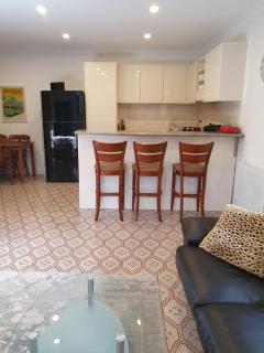 Exceptional Studio Apartment - - 5