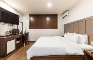 Daesan Hotel - Seosan - 1