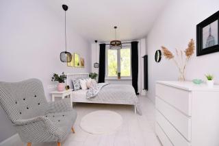 Saska Kępa -ul. Francuska 2' min - Warsaw - 9