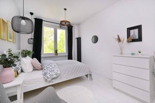 Saska Kępa -ul. Francuska 2' min - Warsaw - 6