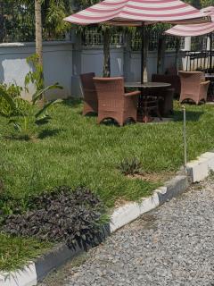 Mojoh Inn Hotel - Ambira - 7