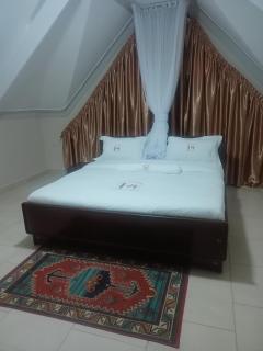 Mojoh Inn Hotel - 1