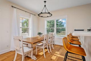 TC Farmhouse - A quiet country home - Traverse City - 7