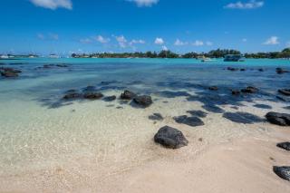 Appartement ILOT pieds dans l'eau, au centre grand baie - Grand Bay - 2
