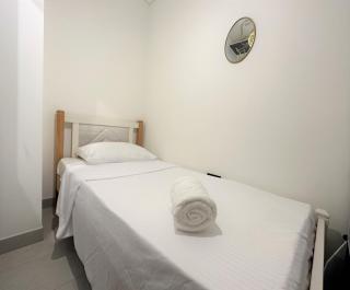 EasyGo - Sobha Waves 1 Bedroom & Study Modern - Dubai - 4