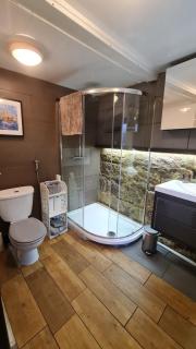 Sea-Quinn Views - Wallasey - 1