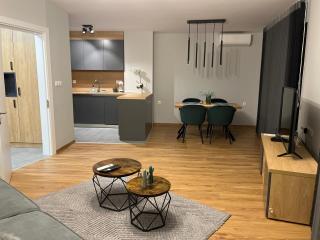 7Mins City Garden and Center+P - Plovdiv - 9