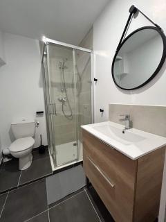 Studio en centre ville + wifi - Labruguière - 7