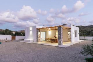 Nikkon summer house - Matala - 9