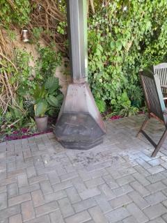 16 on Point - Parow - 6