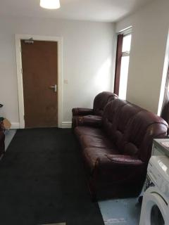 Budget Room Share facilities R3 - Swansea - 1