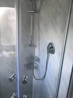 Budget Room Share facilities R3 - 6