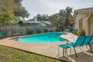 San Antonio Home with Private Pool 5 Mi to Downtown - San Antonio - 0