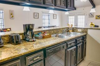 San Antonio Home with Private Pool 5 Mi to Downtown - San Antonio - 6