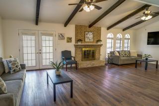 San Antonio Home with Private Pool 5 Mi to Downtown - San Antonio - 2