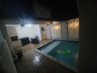 Casa com piscina e praia logo ali - 0