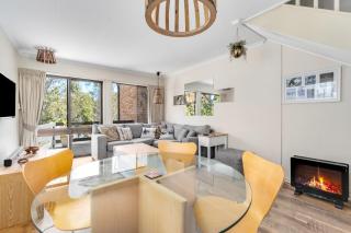 Lakeside Townhouse - 2BR Modern Townhouse l Lake Views l Balcony l Walking Distance To Town - Cataratas de Vitória - 5