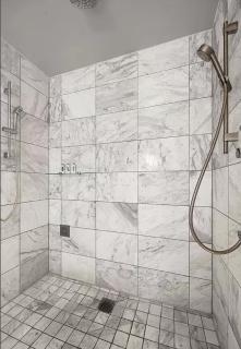 Luxury Hotel Suite With Private Strip View Balcony - Las Vegas - 6