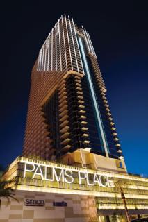 Luxury Hotel Suite With Private Strip View Balcony - Las Vegas - 3