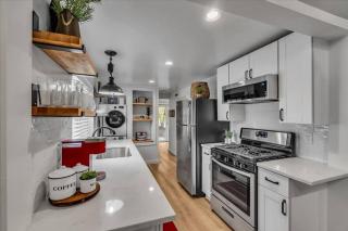 Pet-Friendly Cozy Midtown Cabin Retreat - Gibbs - 7