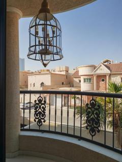 02-Lxurious bohemian style apartment with 3 bedrooms, a living room and a fully equipped kitchen-8-9Gests-شقة فاخرة 3 غرف نوم وصالة ومطبخ متكامل بطراز بوهيمي فخم- 8-9 أشخاص - Riad - 2