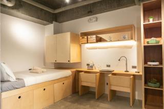 HomeBase Kapitolyo - Minimalist Serviced Apartments - Manila - 9