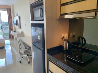 Apartment Studio at Nagoya Thamrin City Blok A 12th Floor - Nagoya - 1