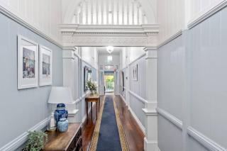 The Fireplace! 1 Bed/1 Bath/1 Car ~ New Farm - Brisbane - 5