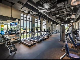 Opulence Modern 6BR Villa Near Disney Pool Gated - 3