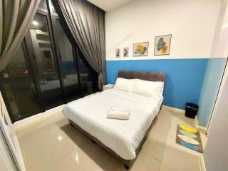 Walk to Legoland D'Pristine 2BR Lake View #8 - 6