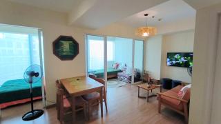 Beach View Unit 2 bedrooms in Azure Urban Resort Residences - 5