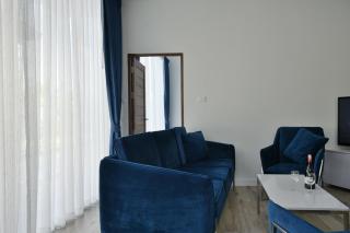 Green Lung Pool Villas Bangkok - 9