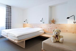 Hauser Hotel St. Moritz - 2