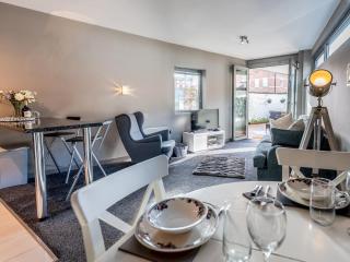 Modern flat a short walk from Shrewsbury centre - Pass the Keys - 9