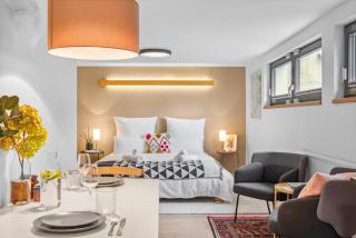 Studio! King Size Bett Autobahn Parkplatz - 0