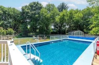 Lrge 5 BR 9 Beds Near DC-Pool, Hot Tub, Gym, Game Rm, Fire Pit - Bowie - 4