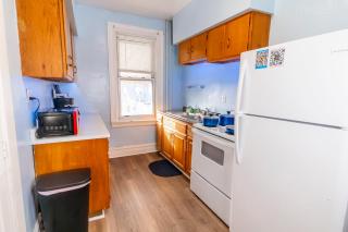 Stylish Apt - 2 Queen Bed - Easy Hospital Access - 5
