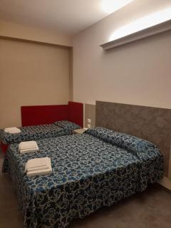 Hotel 2000 - Rimini - 9