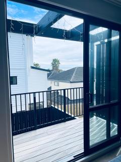 Stylish Industrial Holiday House in Pakuranga Free Wifi Netflix - Auckland - 2