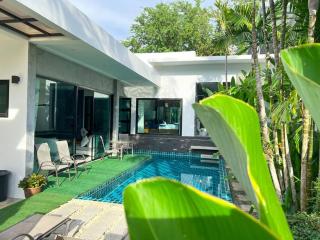 Intimate Oasis, 2 bedrooms Pool - 0