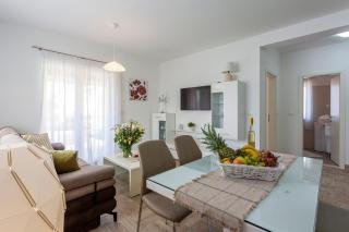 Newly renovated apartments in Funtana - Funtana - 3