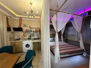 City Center Beach side Hut - Tiflis - 9