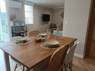 Le jardin de Nigelle , Bas De Villa En Provence - 3