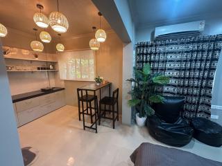The Studio: AC, WiFi, Smart Tv - Pune - 1