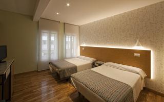 Hostal Bezana - Burgos - 0